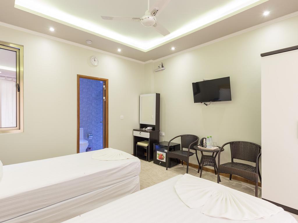 White Sand Lodge Maafushi Zewnętrze zdjęcie